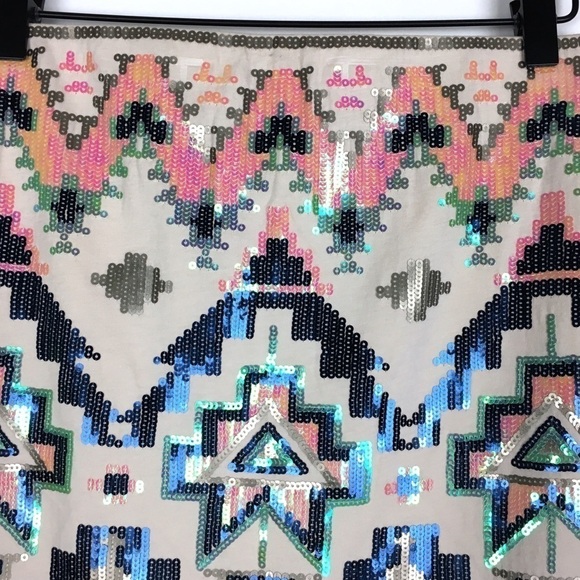 EXPRESS Mini Skirt Sequins Aztec Tribal Boho Southwestern Sparkly Size XS NWT - Picture 4 of 15